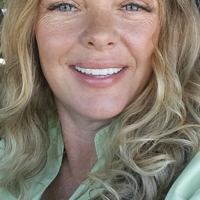 Stephanie Kellogg